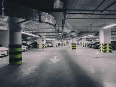 Паркомісця в Києві дорожчають: де шукати і скільки коштують