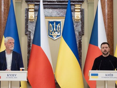 Чеський президент Чехії допускає припинення допомоги Україні після виборів до парламенту