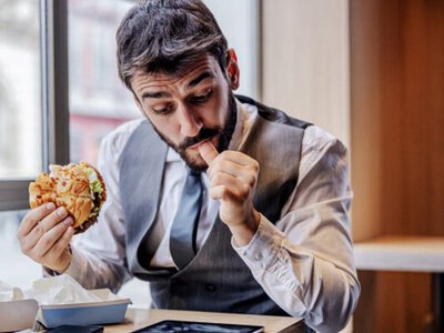 Продукти, які краще не їсти чоловікам