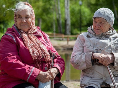 Деяким пенсіонерам добавлять до пенсії 2000 гривень: хто отримає