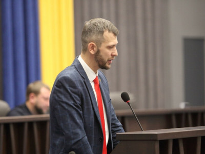 Через скандали з відкатами на Тернопільщині пропонують достроково зупинити дію програми «Турбота»