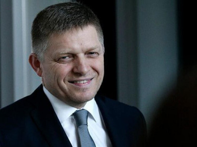 Фіцо заявив, що припинить блокувати санкції проти росії, якщо Євросоюз виплатить йому компенсації