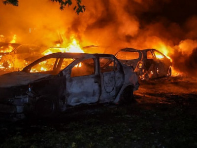 Наслідки нічної атаки на Одесу: пожежі, руйнування та постраждалі (фото, відео)