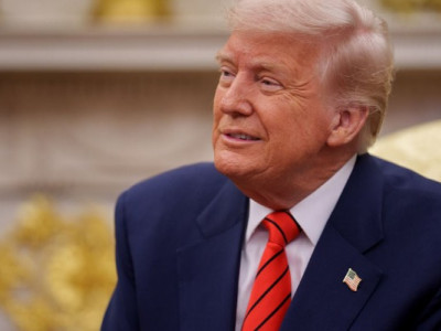 Білий дім карає WSJ за наклеп: журналістів не допустять до Трампа після публікації про Епштейна