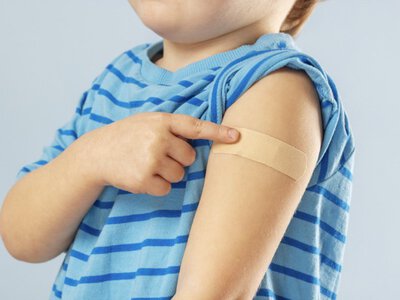 Українських дітей зможуть вакцинувати одразу від п'яти небезпечних інфекцій