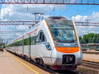 Укрзалізниця закручує гайки: як тепер купити квиток і не залишитись на пероні