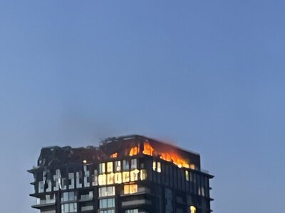 Під час удару по Дніпру у хмарочосі загинула людина