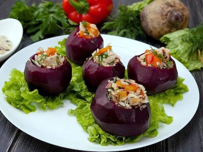 Корисно та смачно: як приготувати фарширований буряк