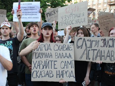 Чи зможуть у Зеленського вгамувати переляк слуг народу перед НАБУ