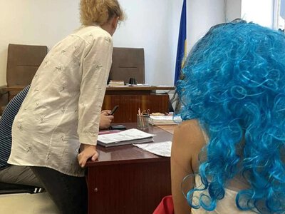 Одеський суд присудив прихильниці росії лікування в психіатра замість тюрми