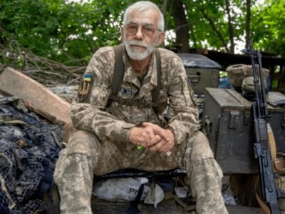 Пенсіонери — теж в строю: Зеленський підписав резонансний закон