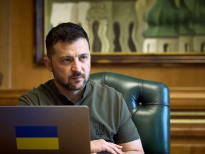 Зеленський провів першу розмову з обраним президентом Польщі Навроцьким: домовилися про обмін візитами