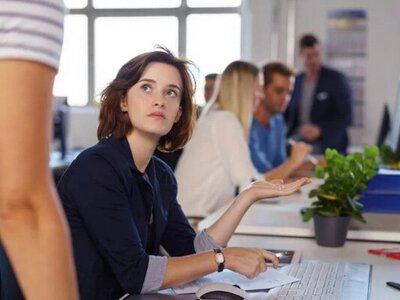 Цькування на роботі — не норма: як діяти, якщо ви зіткнулися з мобінгом