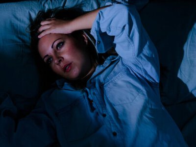 Безсоння: лікар ділиться “методом 4-7-8” – може відправити вас спати за “хвилини”