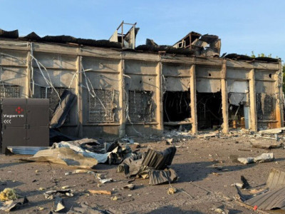 У Слов'янську після нальоту дронів пошкоджено багатоповерхівки, готель та гуртожиток