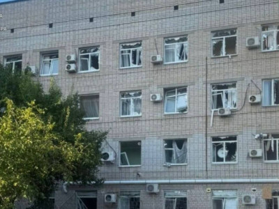 Після авіаудару по університетській клініці в Запоріжжі, всіх пацієнтів звідси виписали (відео)