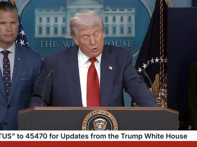 Трамп заявив, що в пʼятницю поїде до Росії на зустріч з Путіним