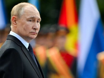 Bloomberg: російська економіка зазнає краху на тлі зустрічі Трампа з путіним