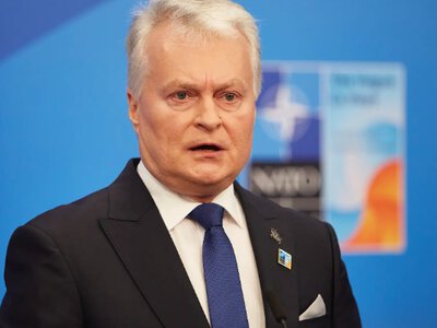 Потрібно готуватись до розгортання військ в Україні: президент Литви зробив гучну заяву