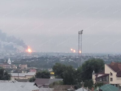 В Самарській області палає НПЗ