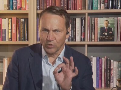 Сікорський: Трамп дав путіну шанс вийти з цієї злочинної війни, але поки результату немає