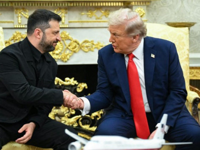 Зустріч Трампа із Зеленським та європейськими лідерами була тривалою – The Guardian