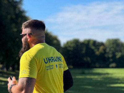 Ветерани столичної поліції взяли участь у забігу на підтримку ЗСУ
