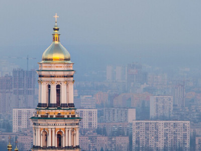 Киянам радять закрити вікна. У чому причина?