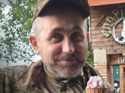 Пастор, вчитель та бойовий медик Олександр Коберник загинув від танкового обстрілу