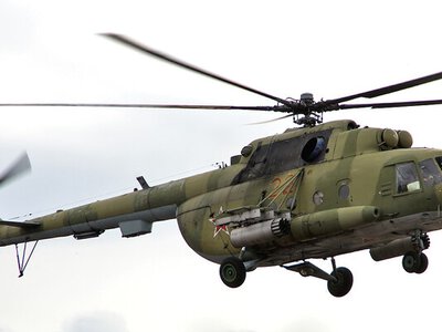 Україна знищила два вертольоти окупантів в аеропорту Сімферополя – супутникові знімки