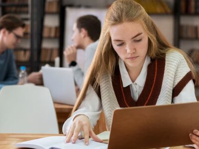 Освіта — квиток у рай чи пастка? Експерти б'ють на сполох