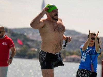 Українські ветерани із ампутованими кінцівками переплили Босфор: як це було?