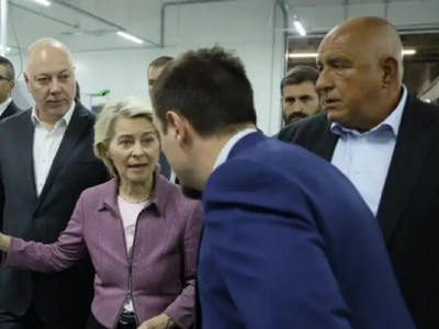 Болгарія не розслідуватиме збій GPS літака Урсули фон дер Ляйєн