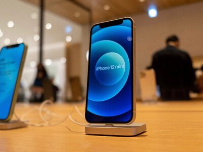 Скандал із iPhone 12: ЄС змушує випускати оновлення через випромінювання