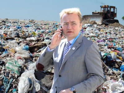 Садовий і львівське сміття: історія, що триває 20 років