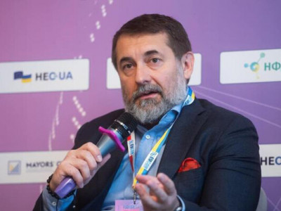 ВАКС заблокував квартири, будинок і авто цивільної дружини ексголови Мукачівської РДА Сергія Гайдая