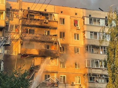 російська атака забрала спокій: лікарі борються за життя матері й малюка
