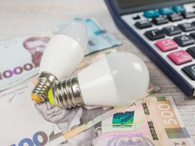 Велика афера на світлі: хто і як знімає сотні тисяч щодня з українців