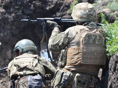 ГУР: окупанти кидають у бій поранених і кухарів через брак піхоти (відео)
