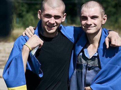 В Україну повернулись понад 7 тис. бранців війни — скільки серед них оборонців Маріуполя