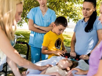 Історія трьох дітей, які прожили рік без дорослих: Прокуратура розпочала розслідування