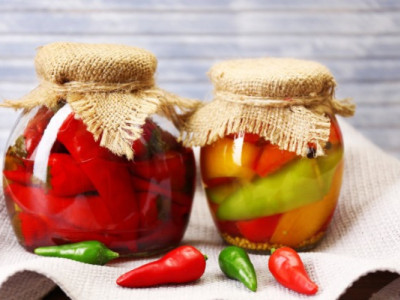 Краще рецепта не знайдете: найсмачніший маринований болгарський перець на зиму