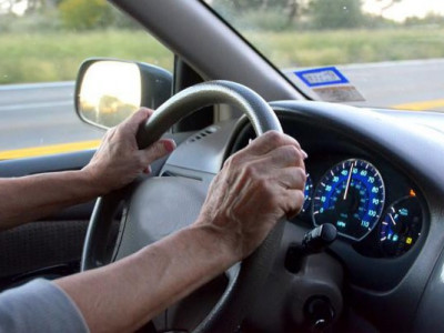 Скільки можна тримати мотор на холостих обертах?