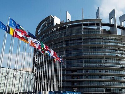 Україна зможе отримати від ЄС 130 млрд євро «репараційного кредиту» – Reuters