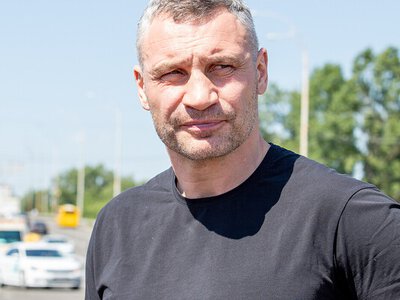 Кличко подарував забудовнику Lavina і Blockbuster дозвіл ще на один ТРЦ в Києві до хрестин сина