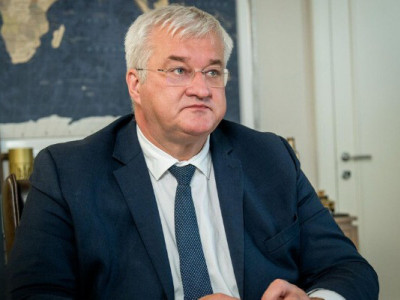 Україна заборонила в'їзд трьом угорським військовим – Сибіга