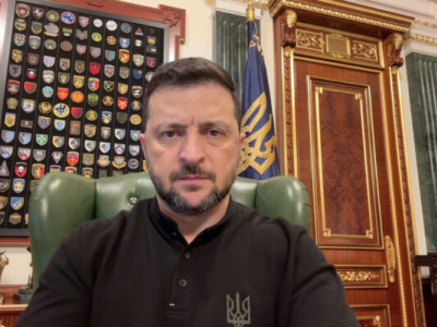 Зеленський на Ставці доручив збільшити контрактну складову армії