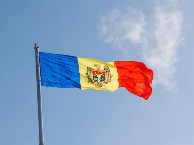Партія Санду бере більшість: пораховано 99,65% голосів на парламентських виборах у Молдові