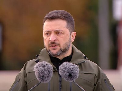 “Всі спроби стерти Україну і українців завершувалися тим, що ворожі імперії розсипались”, – Зеленський (ВІДЕО)