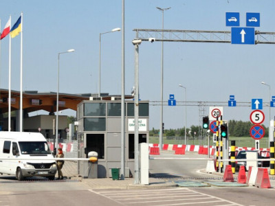 Виїзд чоловіків 18-22 за кордон: який вплив на економіку та мобілізацію